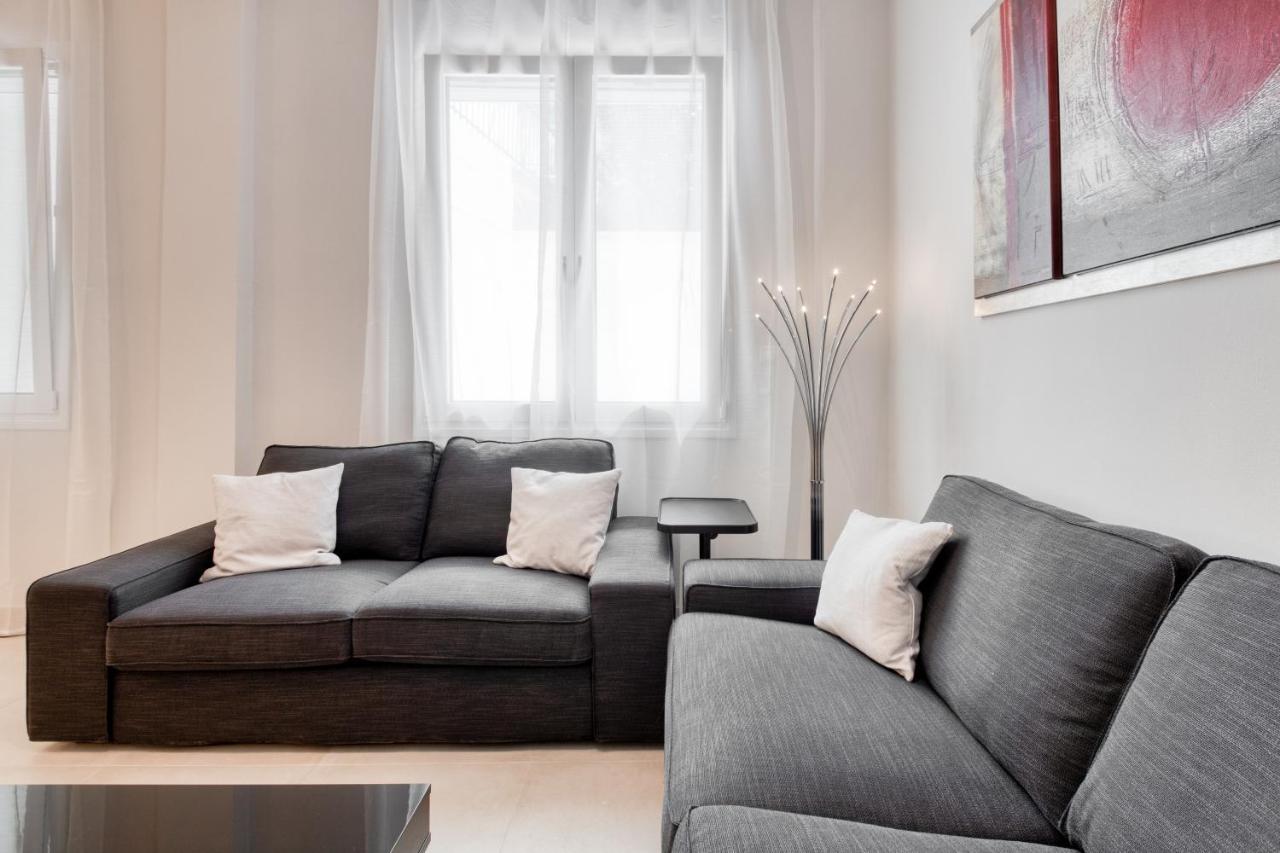 Modern 2-Bedroom Apt, 200M From The Acropolis 雅典 外观 照片