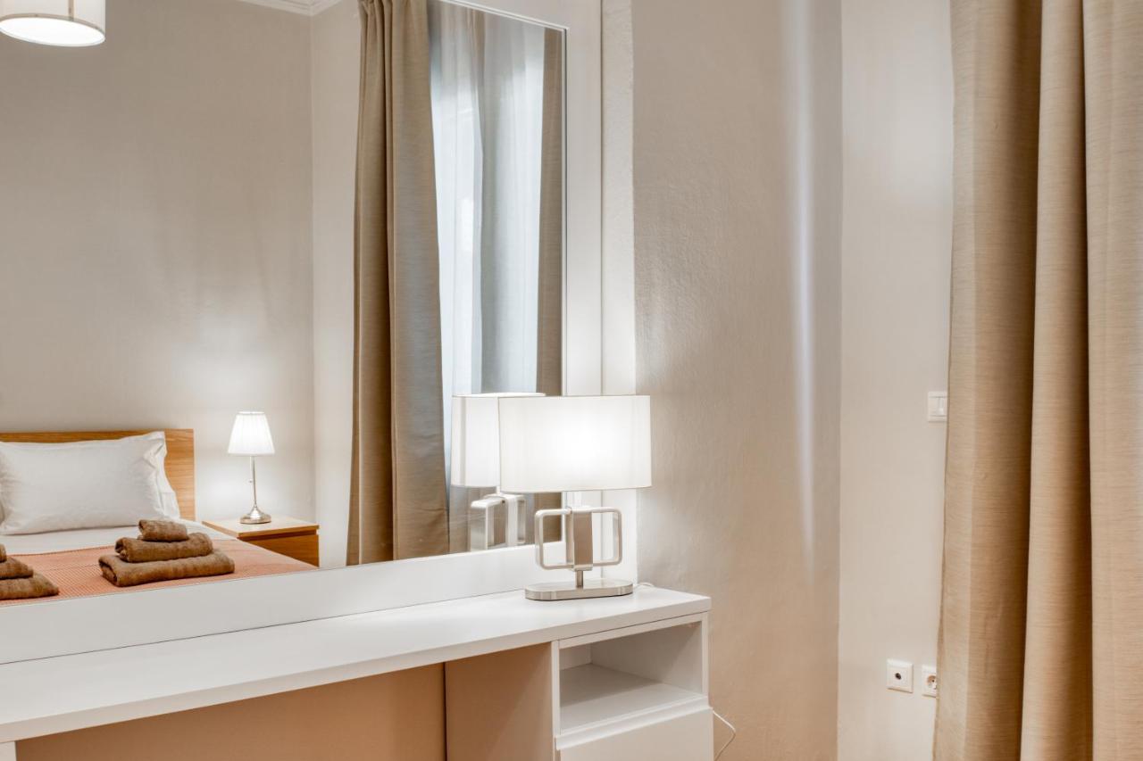 Modern 2-Bedroom Apt, 200M From The Acropolis 雅典 外观 照片